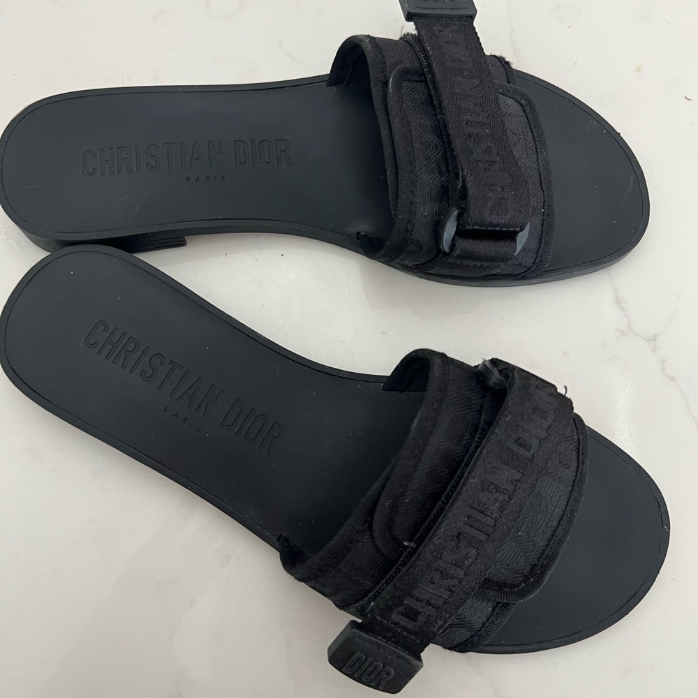 Dior slippers Used 9